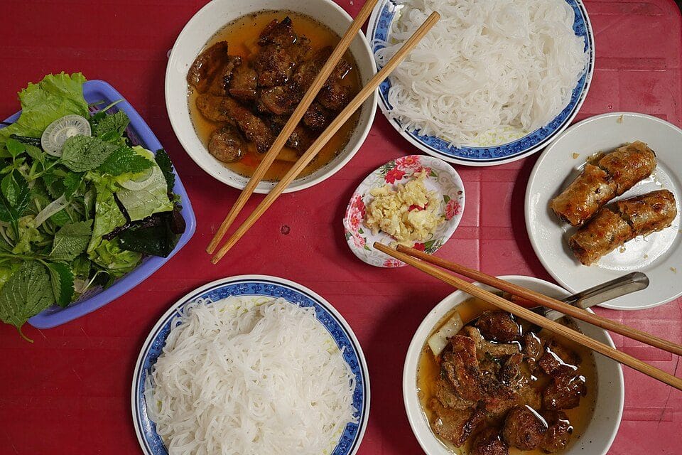 Bún Chả and the Grill Smoke of Hanoi: Inside Vietnam's Most Argued-Over Noodle Dish